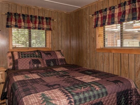 canyon cabins