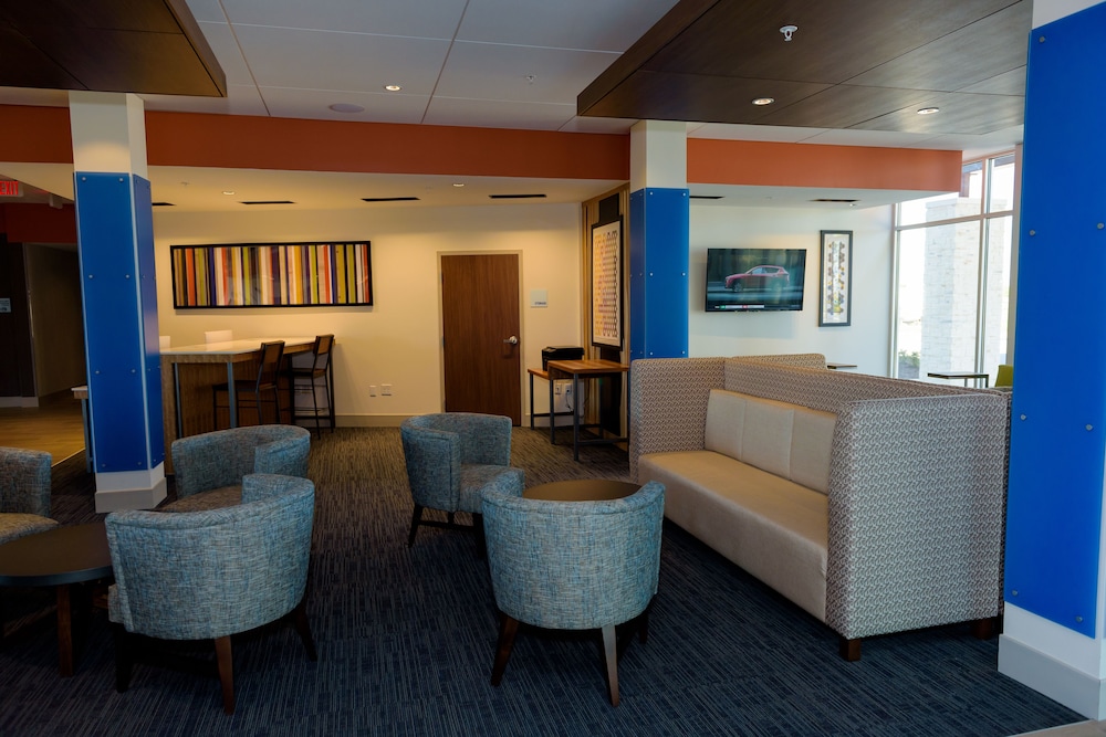 holiday inn express and suites mckinney frisco east
