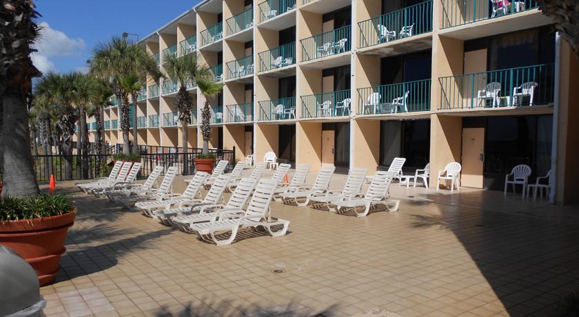 holiday inn express and suites perryton by ihg