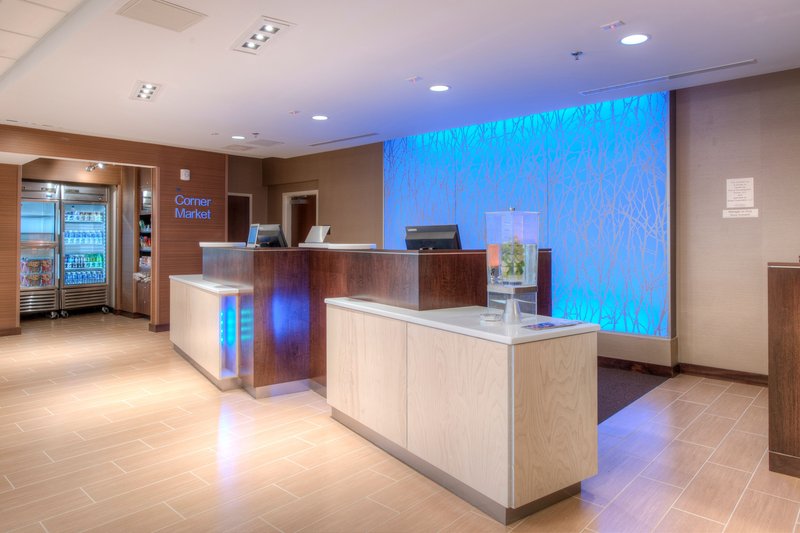fairfield inn and suites by marriott charlotte airport