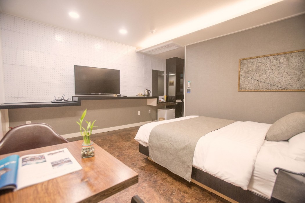 hotel major 2