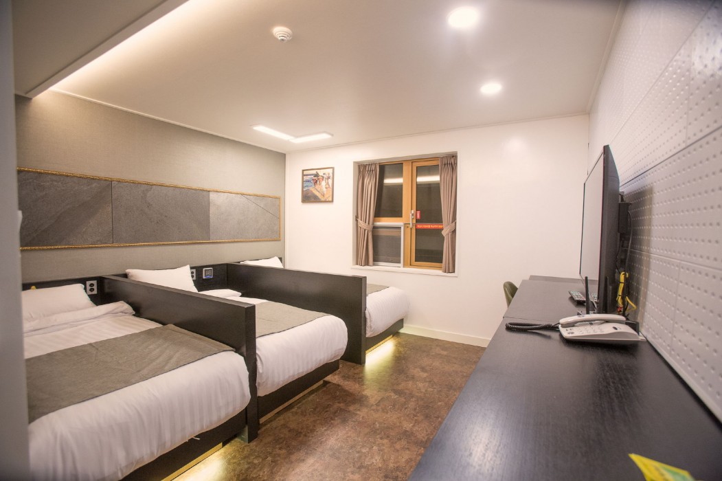 hotel major 2