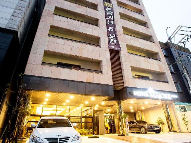 hotel major 2