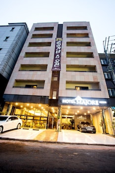 hotel major 2