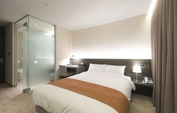 Grand Mer Hotel Jeju,Jeju City>>Jeju,4 star