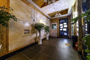 Cheonan Hound Hotel,Cheonan>>Asan,3 star