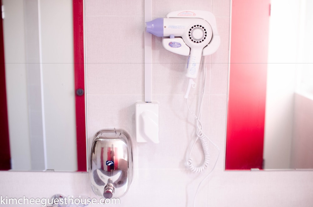 kimchee busan downtown guesthouse hostel