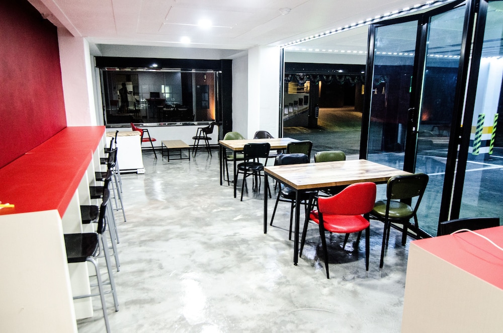 kimchee busan downtown guesthouse hostel