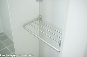 kimchee busan downtown guesthouse hostel