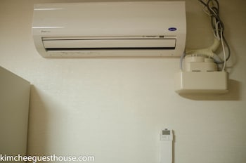 kimchee busan downtown guesthouse hostel