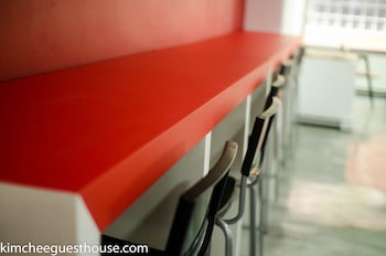 kimchee busan downtown guesthouse hostel