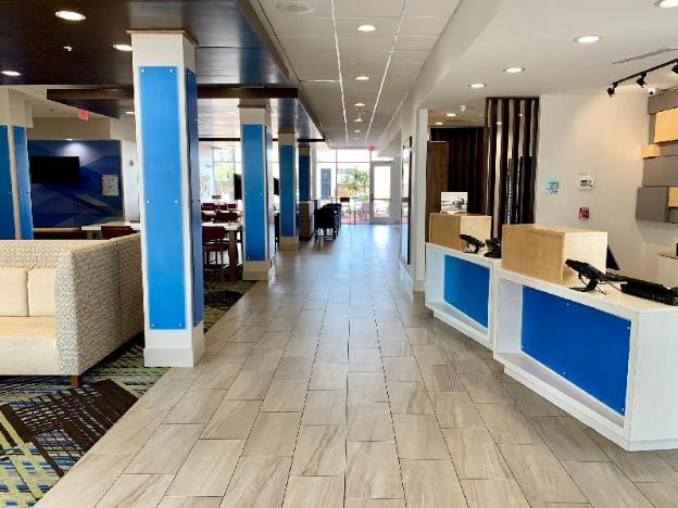 holiday inn express and suites moore by ihg