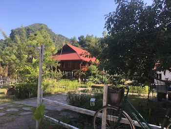 cat ba eco lodge