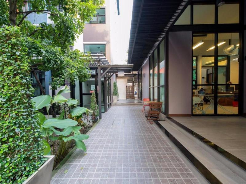 Woodroof Residence Rangsit,Bangkok>>Ban Talat Rangsit,3 star
