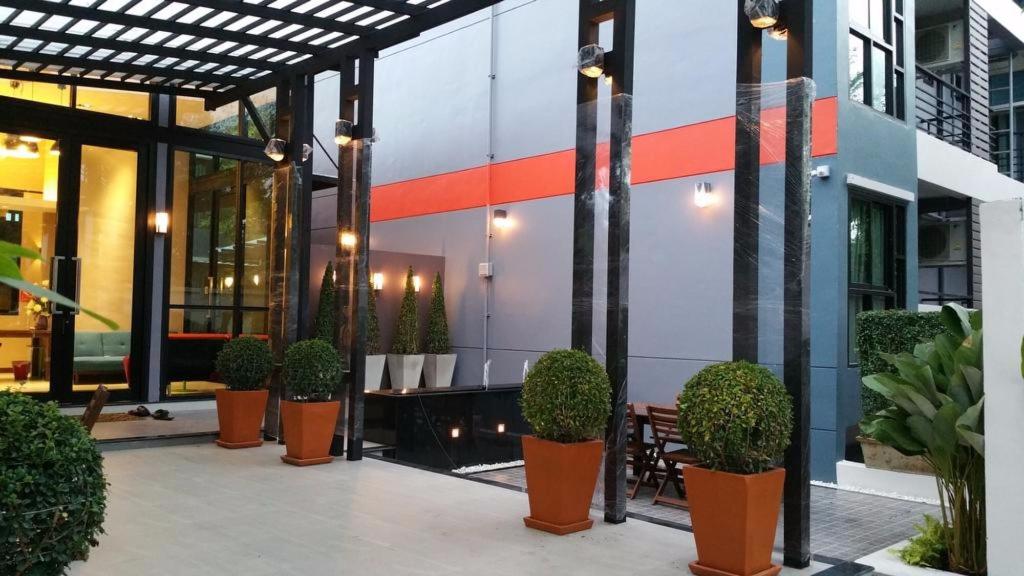 woodroof residence rangsit