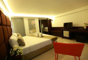 the bangkok major suite