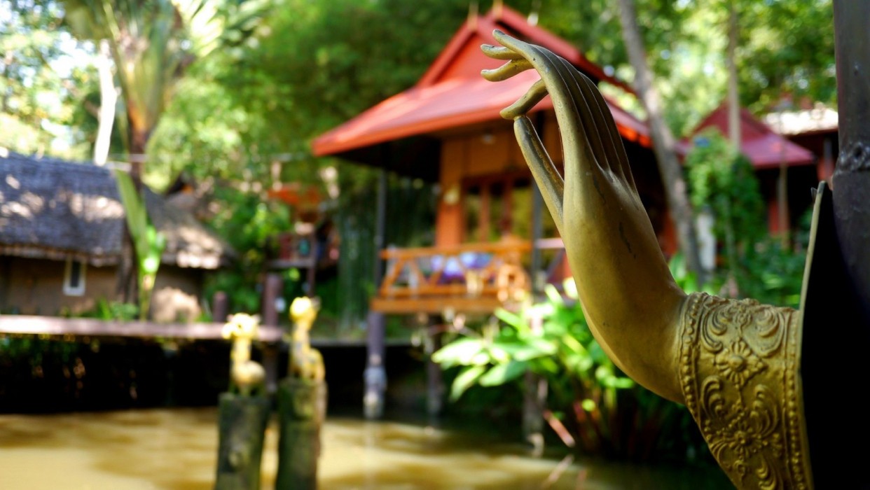 pho rak nah pai guesthouse