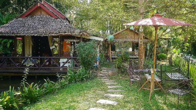 pho rak nah pai guesthouse