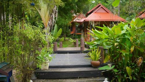 pho rak nah pai guesthouse