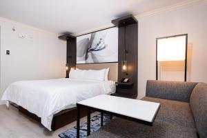 Victoria Marriott Inner Harbour,Vancouver>>British Columbia,4 star