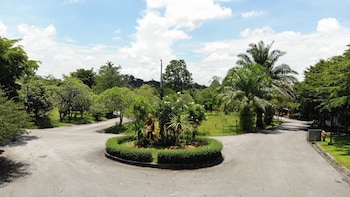 mohnfahsai home resort