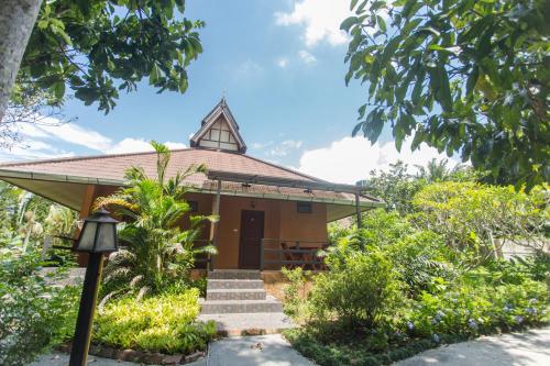 mohnfahsai home resort