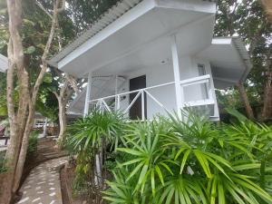 white house bailan resort
