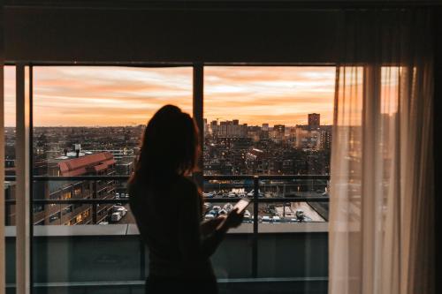 the hague teleport hotel