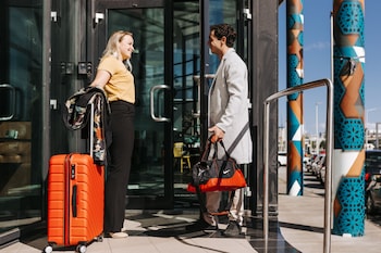 the hague teleport hotel