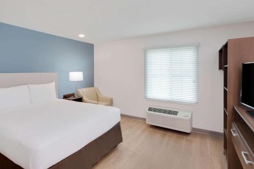 woodspring suites bakersfield east