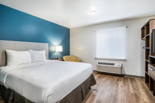 woodspring suites bakersfield east