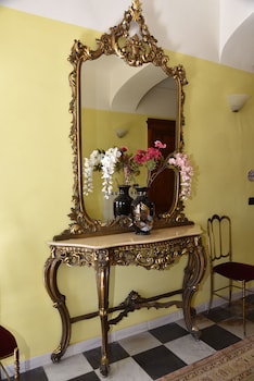 Villa Belvedere,Florence>>Camporgiano,3 star