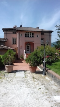 Villa Belvedere,Florence>>Camporgiano,3 star