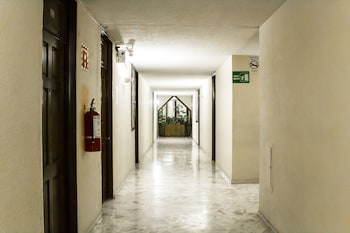 hotel el monte