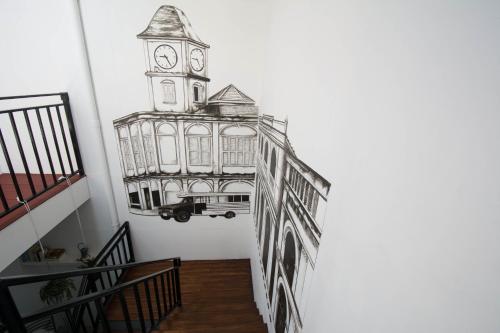 chino town gallery alley