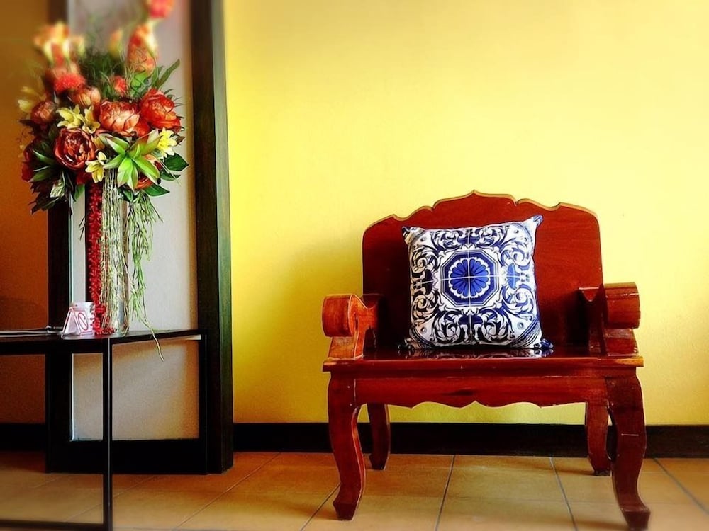mulberry house korat