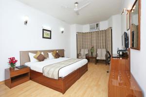Hotel Windsor Castle,In Gurugram (Dlf City),3 star