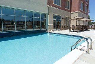 Drury Inn & Suites Burlington,Burlington>>Alamance,3 star