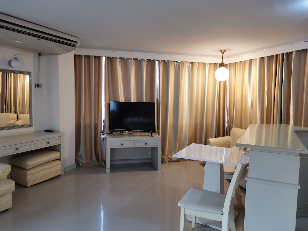 jomtien longstay hotel