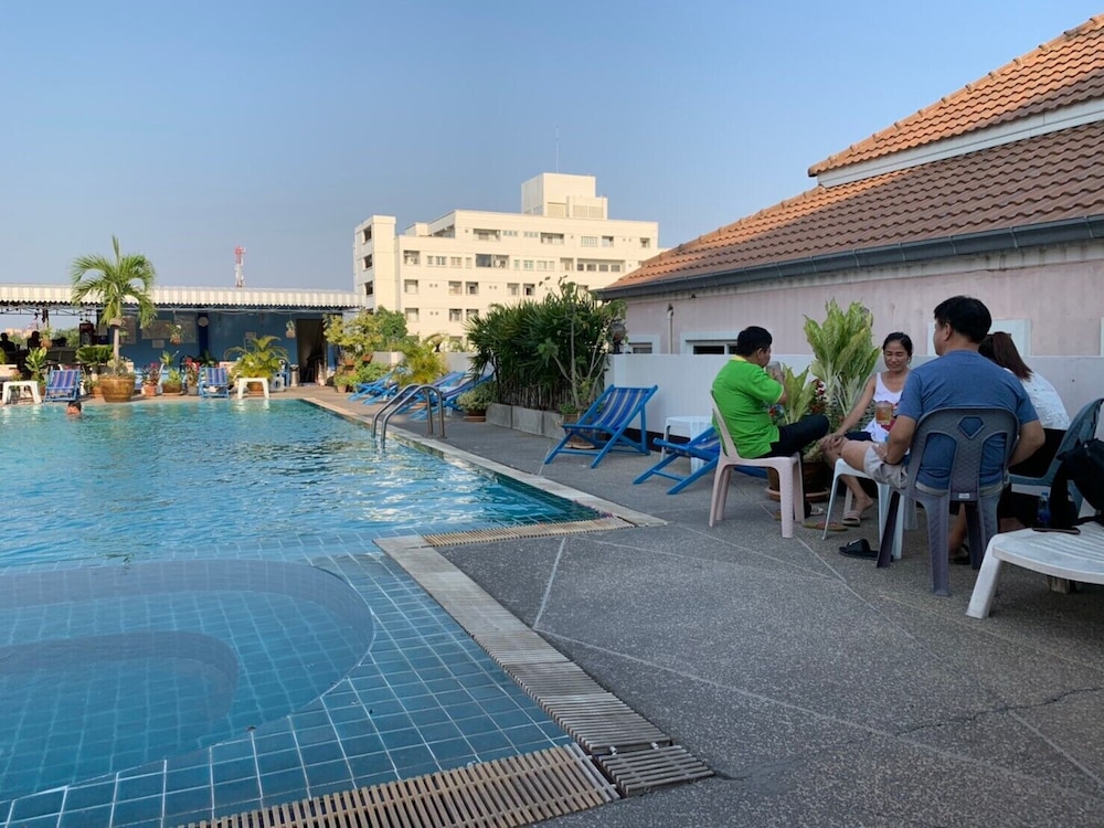 jomtien longstay hotel