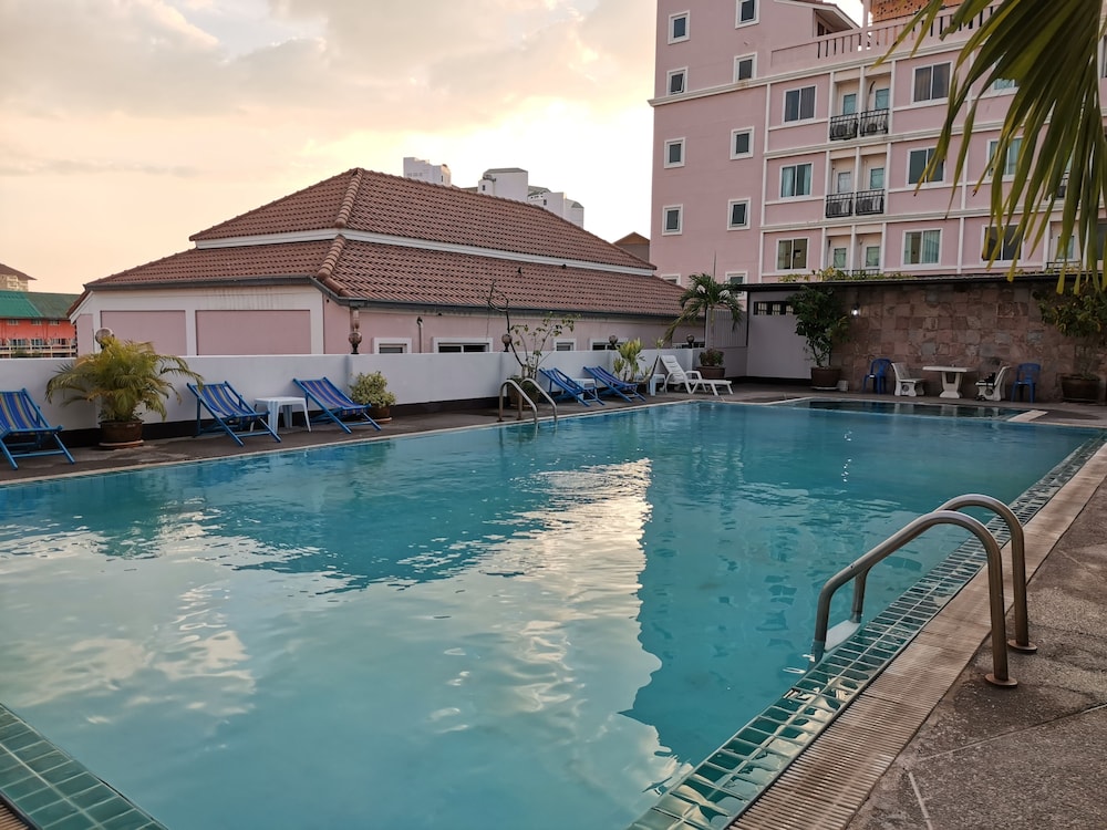 jomtien longstay hotel