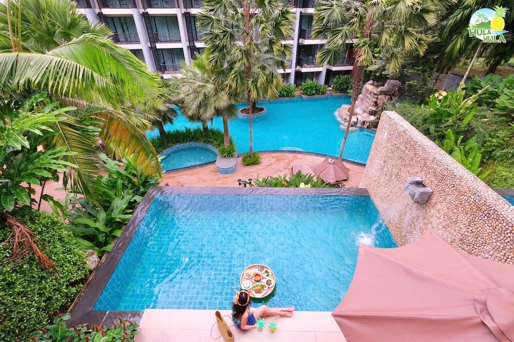 hula hula resort ao nang