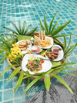 hula hula resort ao nang