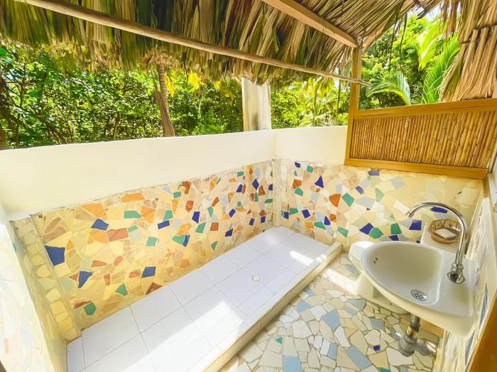 playa bonita hotel ecocabanas tayrona