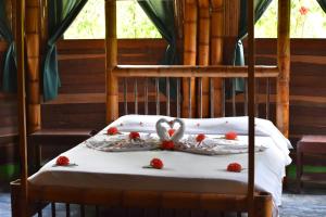 playa bonita hotel ecocabanas tayrona