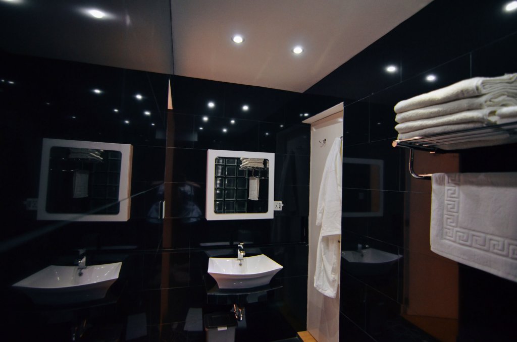 Luks Lofts Hotel & Residences,Batangas City>>Batangas,5 star