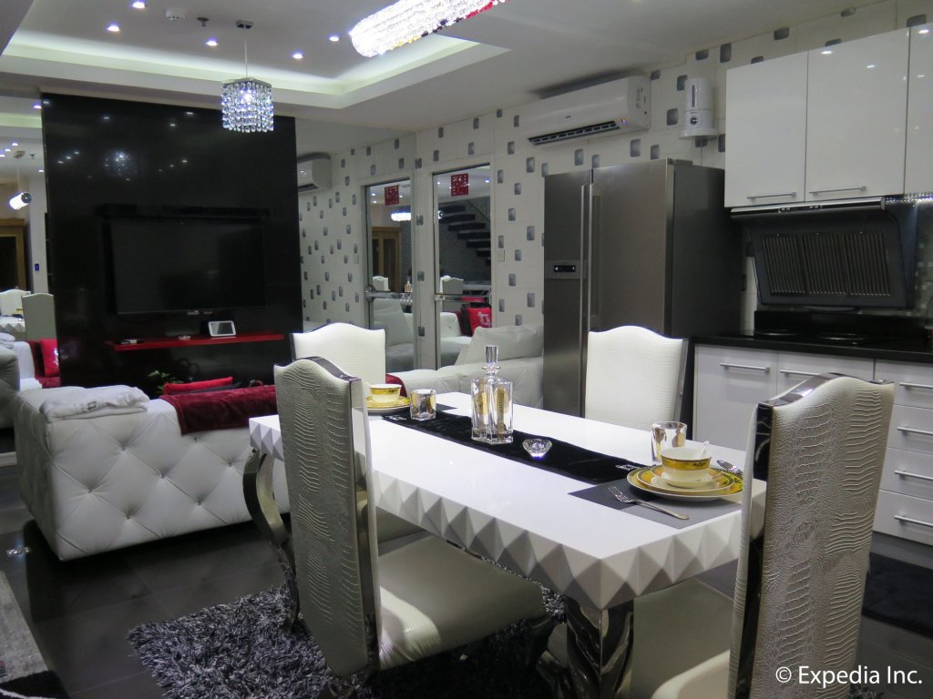 Luks Lofts Hotel & Residences,Batangas City>>Batangas,5 star