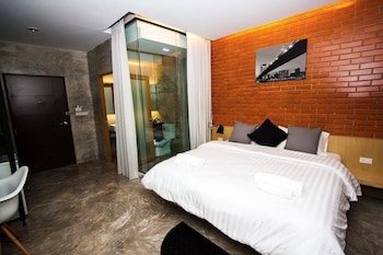 journey hostel suratthani