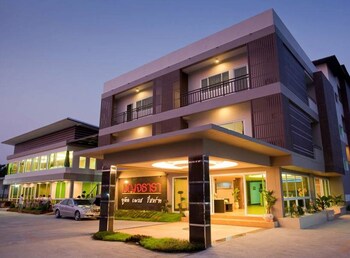 Benjatara Boutique Place Resort,Lop Buri Province>>Lop Buri,3 star