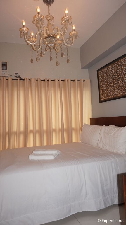 Pacific Park Hotel,Luzon>>Caloocan,3 star